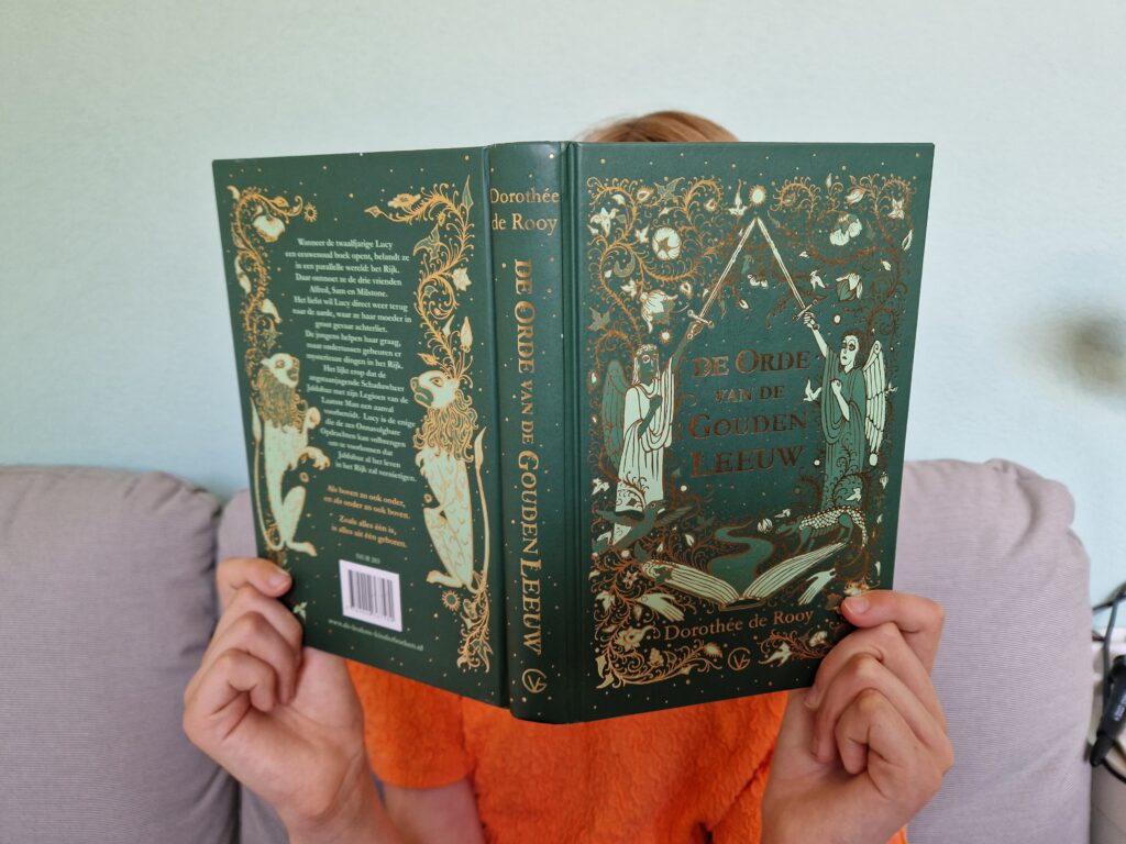 Femke van Felius - Blogger - Books2Read - De orde van de gouden leeuw - Kinderboekenblog