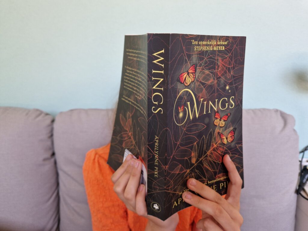 Femke van Felius - Blogger Books2Read - Wings - Kinderboek